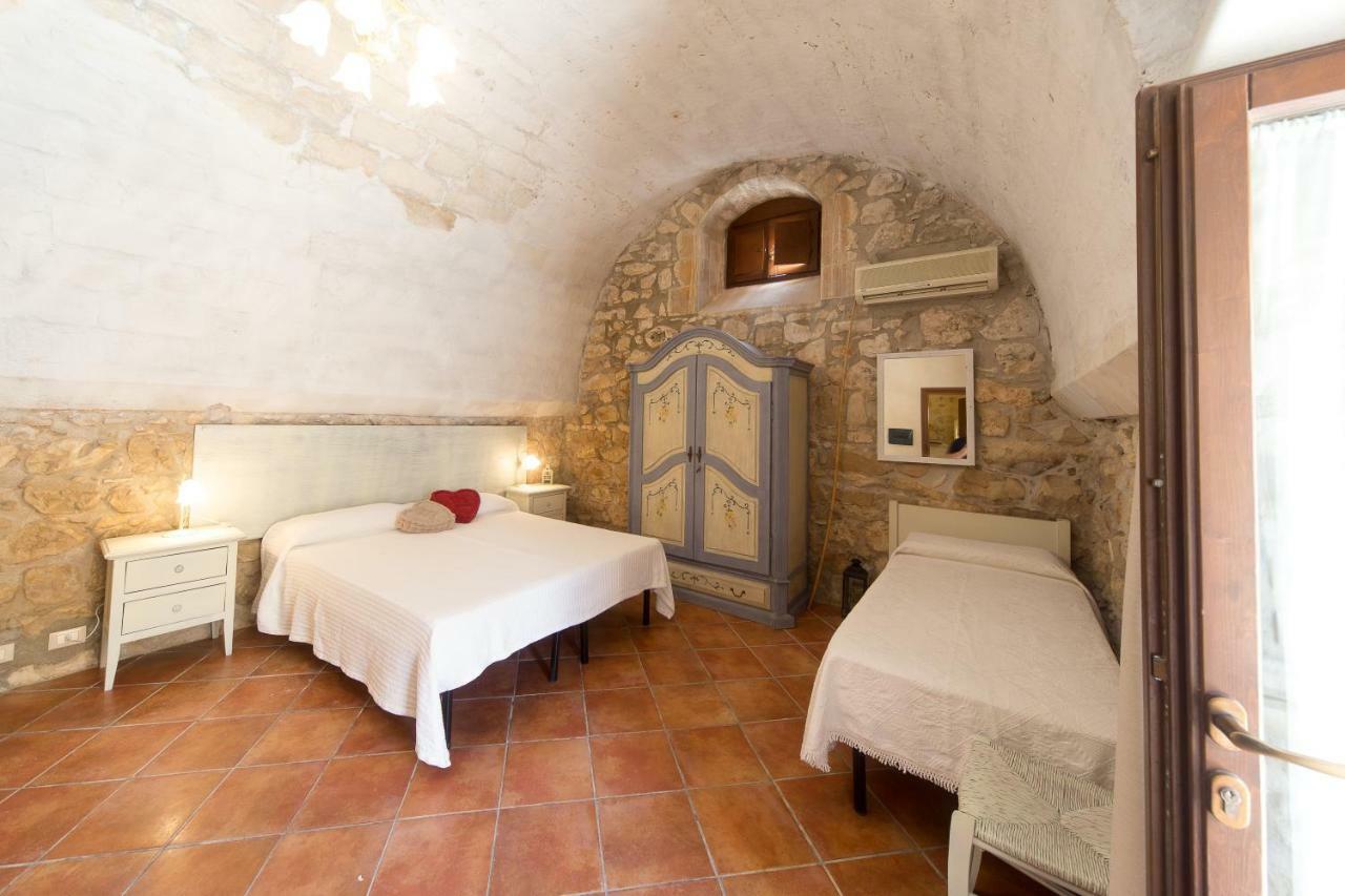 Casale Del Coccio Pension Scicli Buitenkant foto