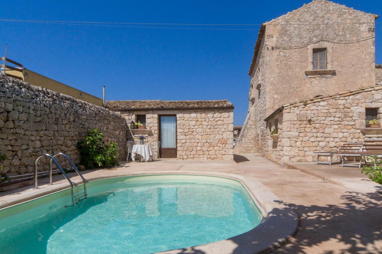 Casale Del Coccio Pension Scicli Buitenkant foto
